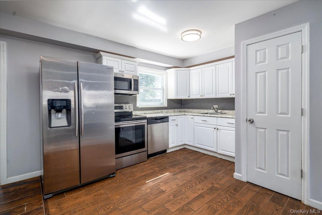 729 Arcadian Avenue, Valley Stream, NY 11580 — photo 5