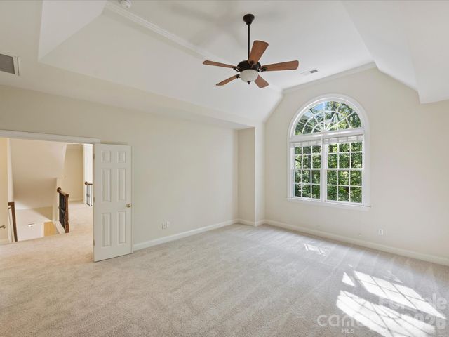 7705 Stonehaven Drive, Waxhaw, NC 28173