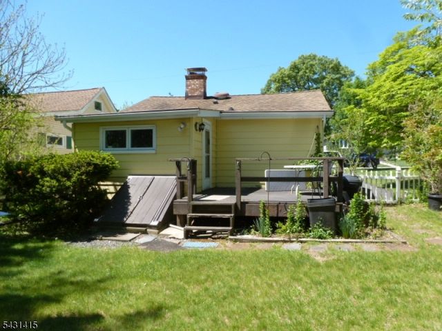 110 Longport Rd, Parsippany-troy Hills Twp., NJ 07054
