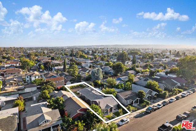 3342 W 27th Street, Los Angeles, CA 90018
