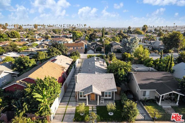 3342 W 27th Street, Los Angeles, CA 90018