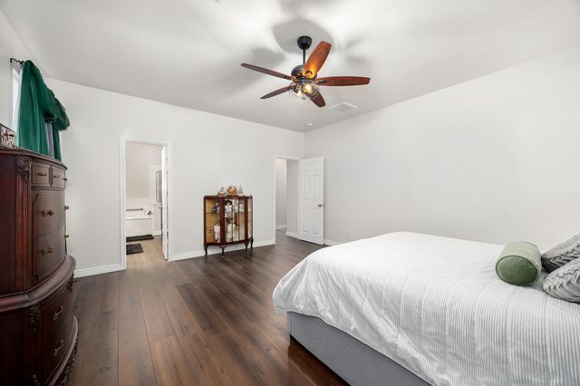 3210 Legends Creek Drive, Spring, TX 77386