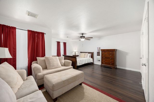 3210 Legends Creek Drive, Spring, TX 77386