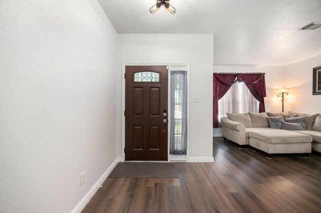 3210 Legends Creek Drive, Spring, TX 77386