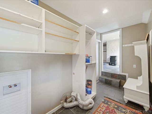 2728 E 22nd Place, Tulsa, OK 74114