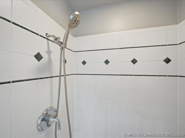 2728 E 22nd Place, Tulsa, OK 74114