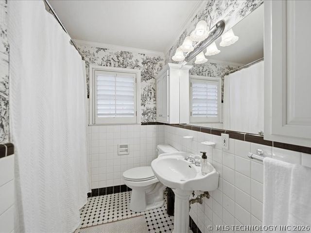 2728 E 22nd Place, Tulsa, OK 74114