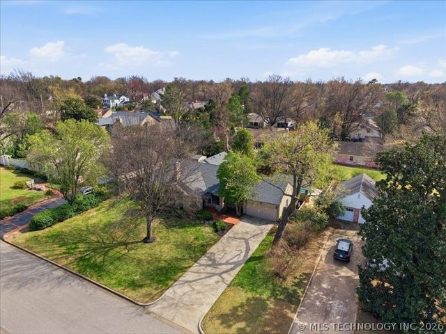 2728 E 22nd Place, Tulsa, OK 74114