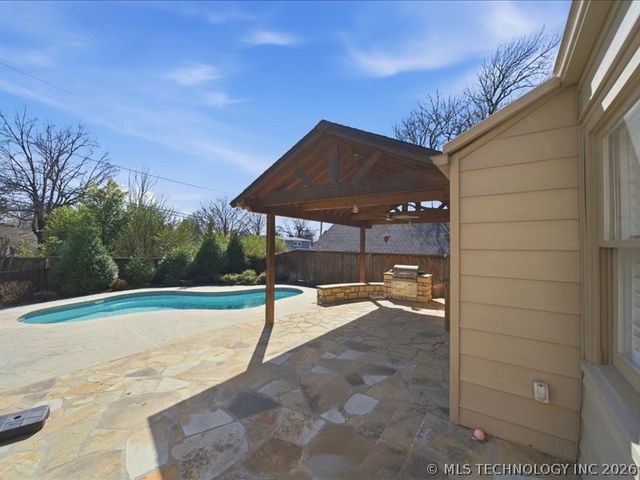 2728 E 22nd Place, Tulsa, OK 74114