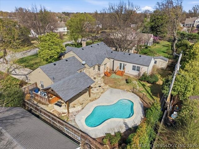 2728 E 22nd Place, Tulsa, OK 74114