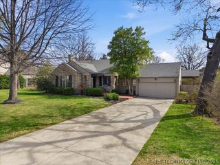 2728 E 22nd Place, Tulsa, OK 74114