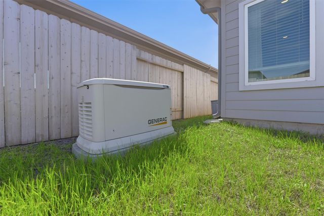 12815 Harlesden Lane, Houston, TX 77047