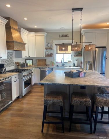 224 Wilmot Road, Ocean Beach, NY 11770