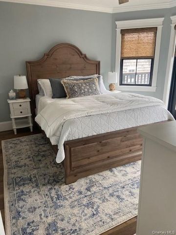 224 Wilmot Road, Ocean Beach, NY 11770