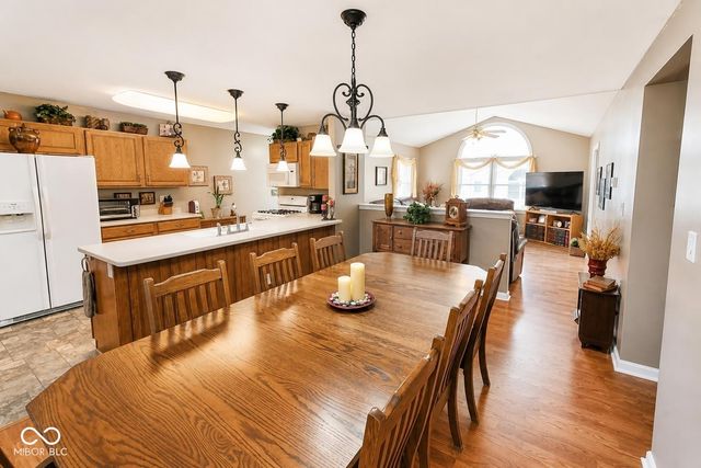 346 Dry Branch Drive, Crawfordsville, IN 47933