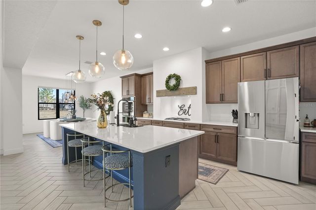 6076 SIERRA CROWN STREET, Mount Dora, FL 32757