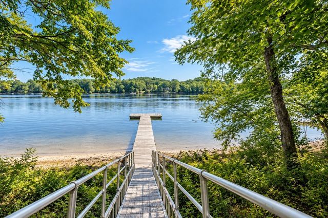 485 E Broadway, Haverhill, MA 01830