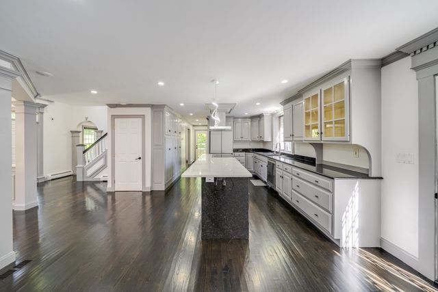 485 E Broadway, Haverhill, MA 01830