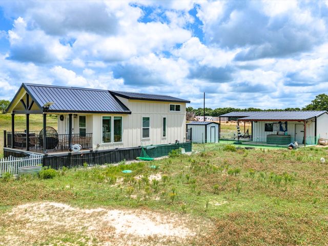 828 Wilson Road, Perrin, TX 76486