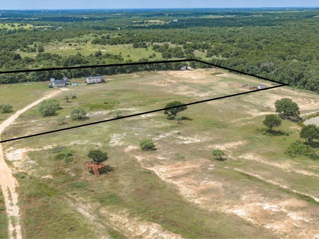 828 Wilson Road, Perrin, TX 76486