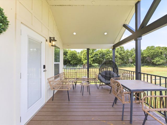 828 Wilson Road, Perrin, TX 76486