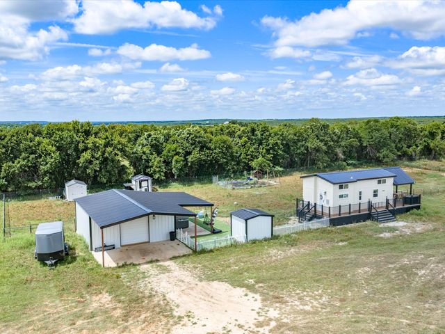 828 Wilson Road, Perrin, TX 76486