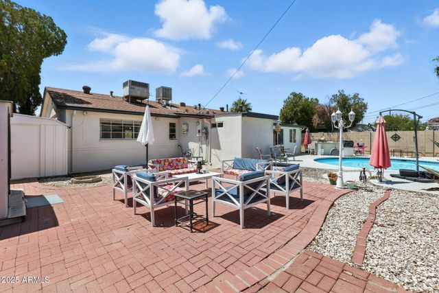 6826 E WILLETTA Street, Scottsdale, AZ 85257