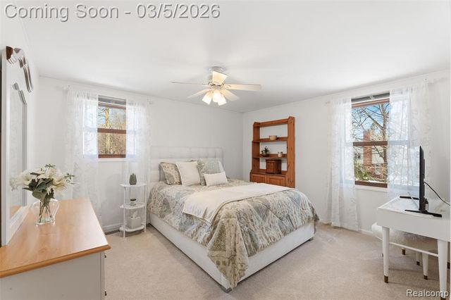 15948 Park Lane, Northville, MI 48168