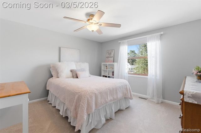 15948 Park Lane, Northville, MI 48168