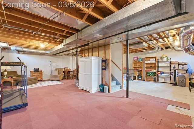 15948 Park Lane, Northville, MI 48168