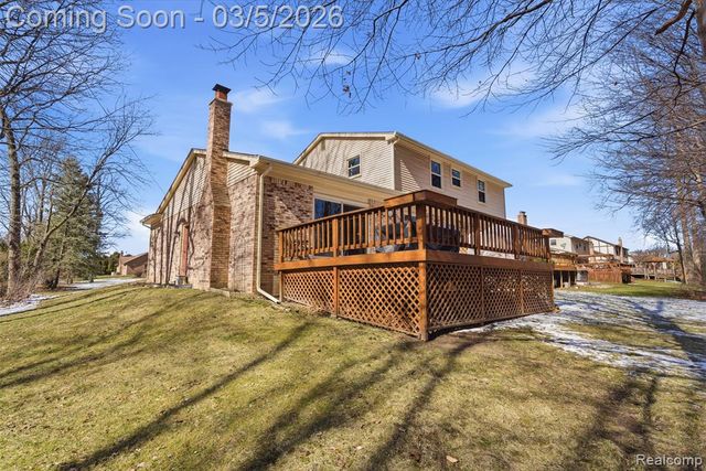 15948 Park Lane, Northville, MI 48168