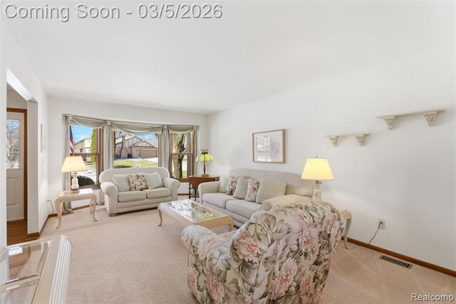 15948 Park Lane, Northville, MI 48168