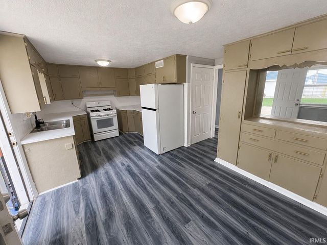 1635 N Johnson Street, South Bend, IN 46628