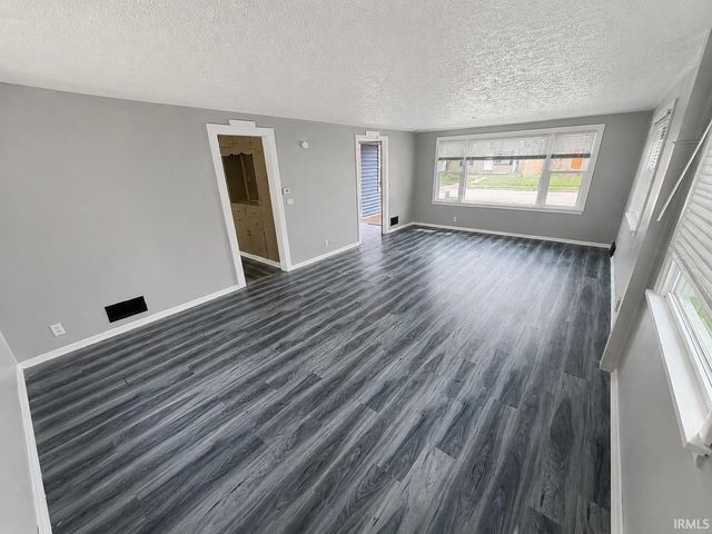 1635 N Johnson Street, South Bend, IN 46628