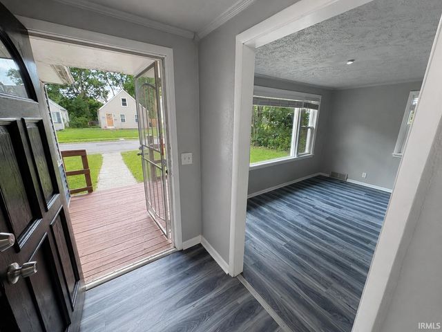 1635 N Johnson Street, South Bend, IN 46628