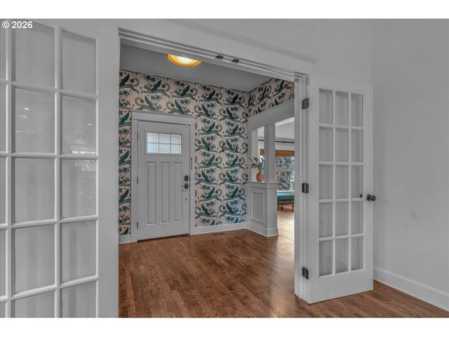 1017 Ne SKIDMORE St, Portland, OR 97211