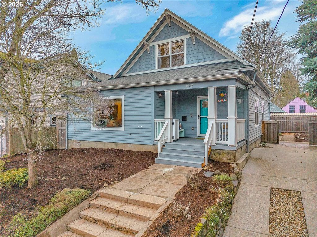 1017 Ne SKIDMORE St, Portland, OR 97211