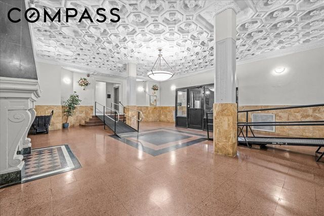 1710 Carroll Street D4, New York City, NY 11213