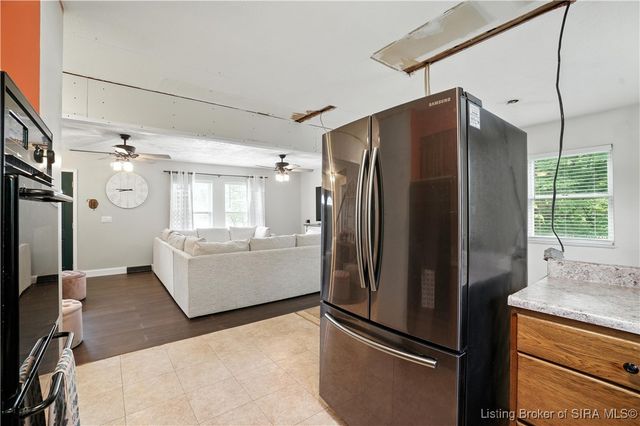 301 Country Club Drive, New Albany, IN 47150