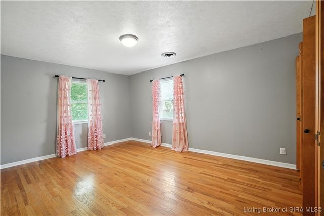 301 Country Club Drive, New Albany, IN 47150