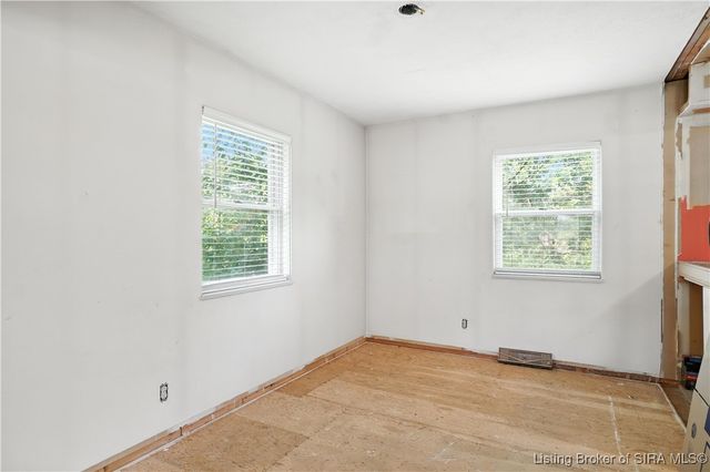 301 Country Club Drive, New Albany, IN 47150