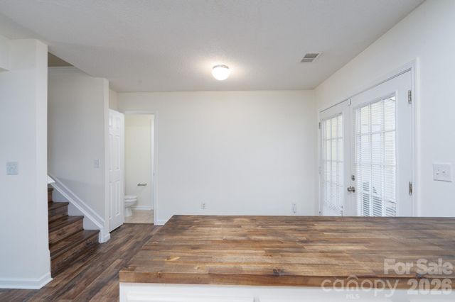 6491 Saint Bernard Way, Charlotte, NC 28269