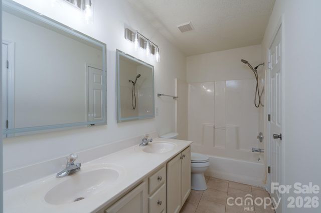6491 Saint Bernard Way, Charlotte, NC 28269