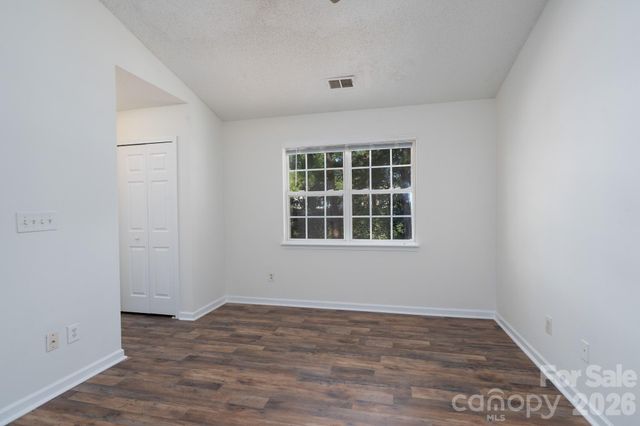6491 Saint Bernard Way, Charlotte, NC 28269