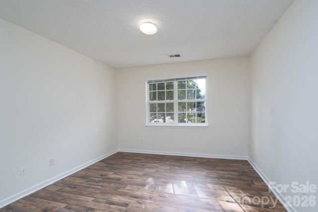 6491 Saint Bernard Way, Charlotte, NC 28269
