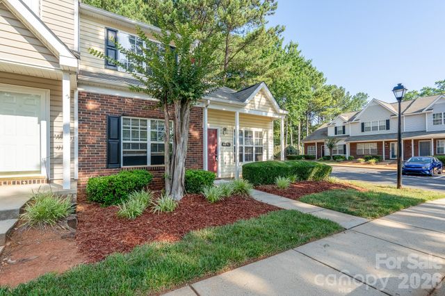 6491 Saint Bernard Way, Charlotte, NC 28269