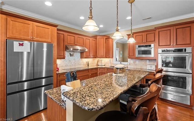 4002 Mulligan Circle, Greensboro, NC 27406
