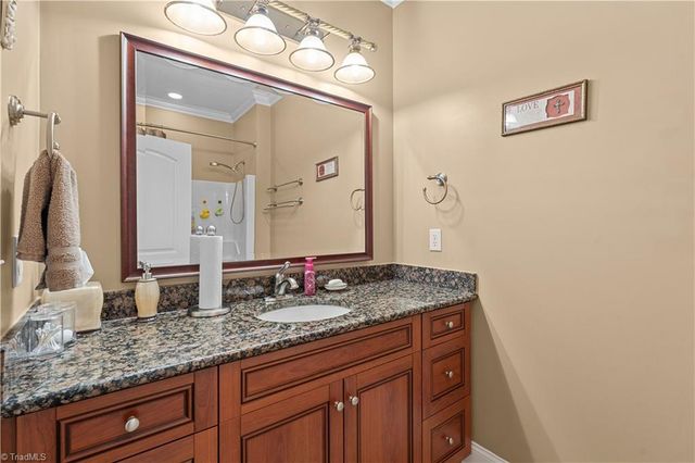 4002 Mulligan Circle, Greensboro, NC 27406