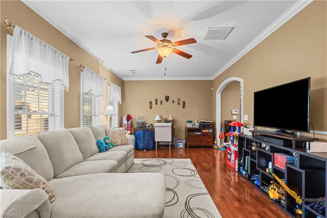 4002 Mulligan Circle, Greensboro, NC 27406