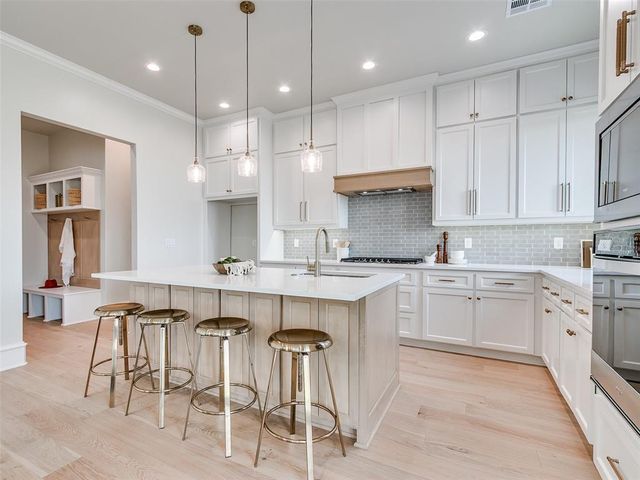 4629 Red Cedar Avenue, Piedmont, OK 73078